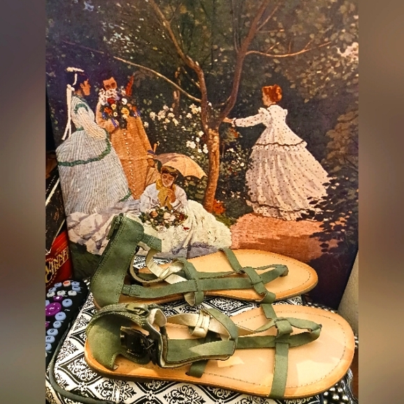 G by Guess Shoes - 👡G by GUESS OLIVE GREEN SANDALS.👡SIZE 10 WOMEN,A NICE GIFT ITEM.🎁